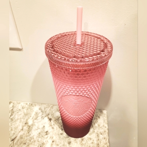 NEW Starbucks Waxberry Pink Ombre Gradient Venti 2022 Holiday Tumbler 💖 - Picture 5 of 11